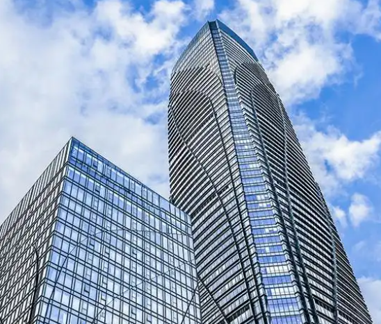 系统运维服务模式对比:自建团队与合肥信息技术外包的取舍分析